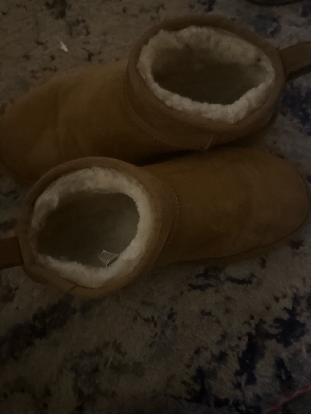 Ugg Minnie’s Size 7